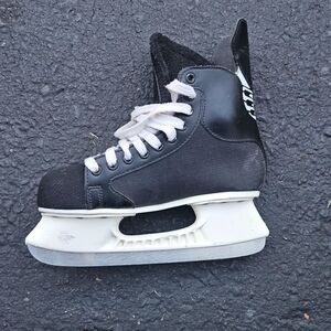 Bauer Black and White Ice Hockey Skates